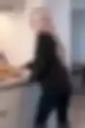 잠긴 이미지